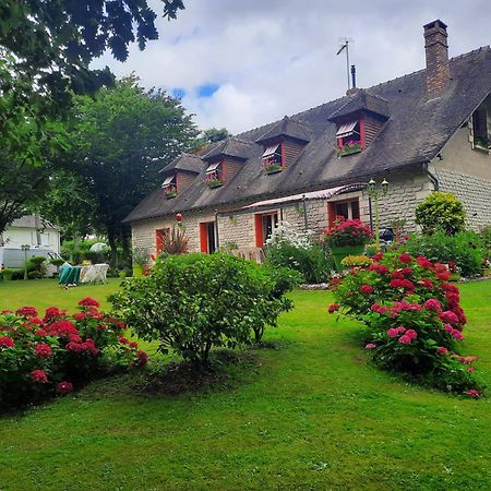 Bed and Breakfast Chambre D Hote Les Bosquets Cauge Exterior foto